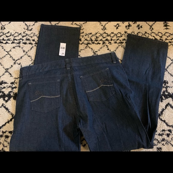 To The Max Indigo Dark Wash Jeans NWT size 18 - Picture 3 of 3
